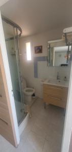 Appartements Jolie Studio en rez de jardin a L-Estaque Mourepiane : photos des chambres