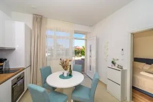 Apartmani Boras - Bijeli Vir