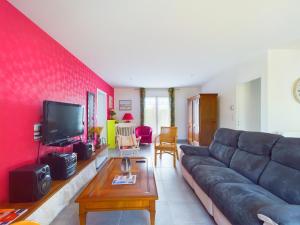 Maisons de vacances Brem sur Mer- Grande maison pour 9- 4 chambres : photos des chambres