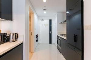 Canal View l Hotel Studio l Great Amenities