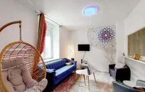 Gorgeous Apartment In Le Thillot - 比桑