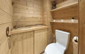 Maisons de vacances Stunning Home In Lorgues With Wifi : photos des chambres