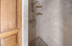 Maisons de vacances Stunning Home In Lorgues With Wifi : photos des chambres