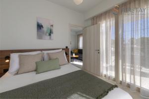 Komos Villas Airport by Airstay