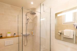 Hotels HOTEL DE PARIS MONTPARNASSE : photos des chambres