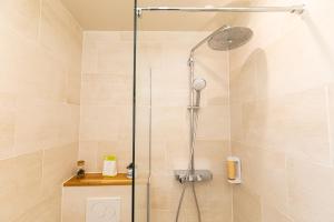 Hotels HOTEL DE PARIS MONTPARNASSE : photos des chambres