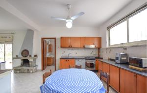 Amazing Home In Reggio Calabria