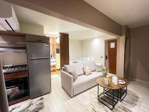 Luxury Studio House 1200-3