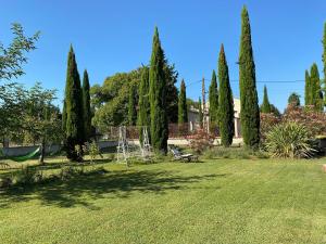 Maisons d'hotes Maison d'hotes, superbe et spacieuse ,dans un cadre charmant calme et verdoyant : Appartement 2 Chambres