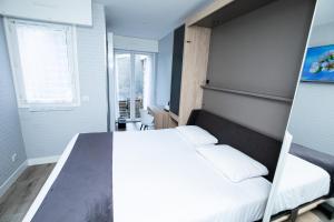 Hotels HOTEL DE PARIS MONTPARNASSE : photos des chambres
