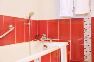 Hotels HOTEL DE PARIS MONTPARNASSE : photos des chambres