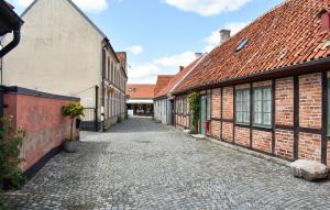 Beautiful Apartment In Simrishamn