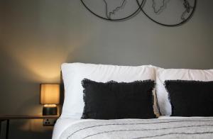 New, Luxury Apartment in Town Centre