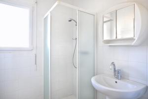 Maisons de vacances Les PerceNeige - Maison 85 m² a Port-Bail-Sur-Mer : photos des chambres