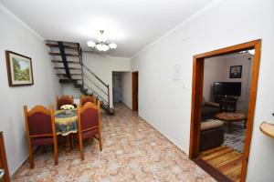 Frans Traditional House