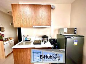Luxurious Deluxe Apartment - EhubStay Mactan Cebu - Saekyung Condo Looc