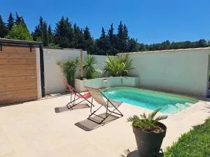 Maison avec piscine au calme en Provence - 圣卡纳