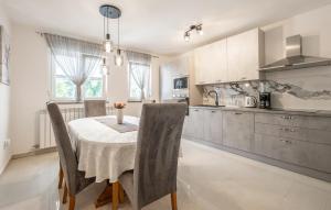 Apartment Magic Moments 