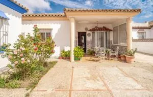 3 Bedroom Stunning Home In Chiclana De La Frontera - San Fernando