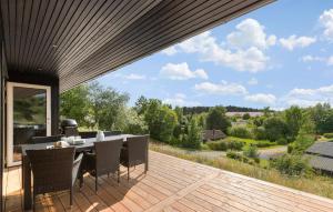 Lovely Home In Ebeltoft With Wifi