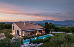 Villa Poimon
