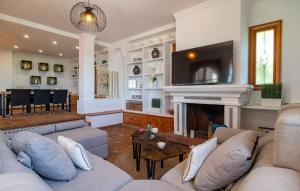 Stunning Home In Casarabonela