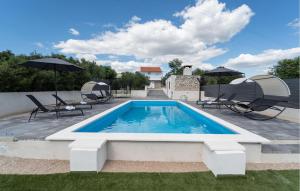 Gorgeous Home In Polaca