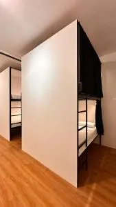 Puy-An, A Nomad Hostel - Basdiot