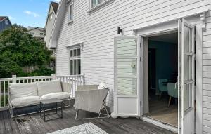 2 Bedroom Stunning Apartment In Narvik