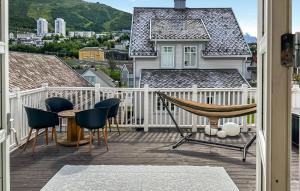 2 Bedroom Stunning Apartment In Narvik