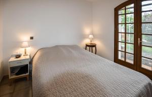 Maisons de vacances Amazing Home In Beaumont-De-Pertuis : photos des chambres