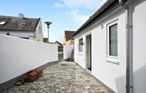 2 Bedroom Cozy Apartment In Assens