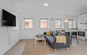 2 Bedroom Cozy Apartment In Assens