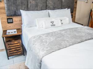 Kololo at 399 Guesthouse & Conference