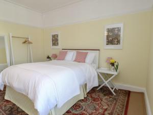 Rhos Retreat No 7