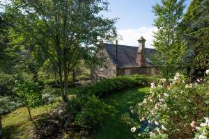 The Old School, Hume