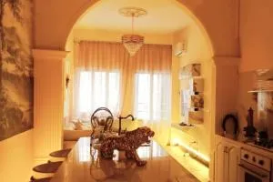 Achrafieh Luxurious Apt, 5 min to Beirut Museum - El Achrafiyeh