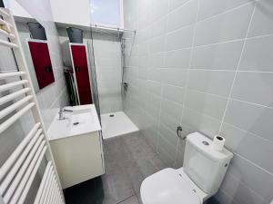 Appartements Le Republique - Logements avec jardin situes en plein coeur de ville et proche des thermes : photos des chambres