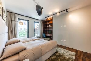 Luxury Living in Shkoder Historic Heart by Pik Host
