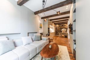 Luxury Living in Shkoder Historic Heart by Pik Host