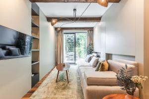 Luxury Living in Shkoder Historic Heart by Pik Host