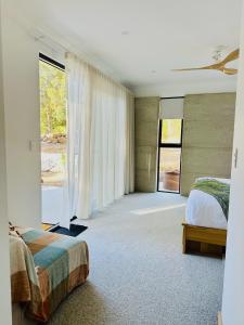 The Yallingup House, 5 mins to beach