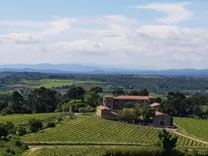La Pinède, logement privatif au château - Aumes