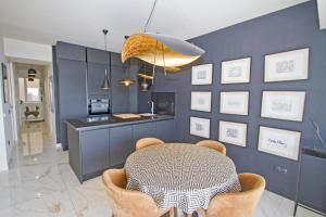 Luxury Flat Beachfront Nice