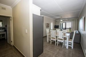 Banana Beach Club D11