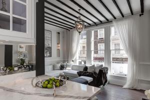 Beautiful & Luxurious 3 bed home, with amazing terrace