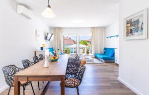 3 Bedroom Gorgeous Apartment In Stinjan