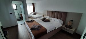 Casa Mihali Colibița