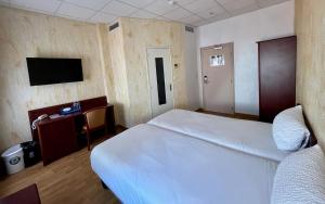Hotels Le Beau Sejour : Grande Chambre Double 