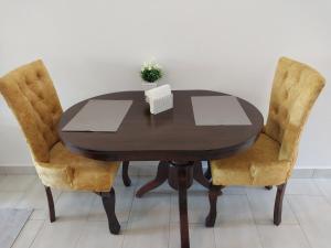 Paradise Cove Diani Beachfront